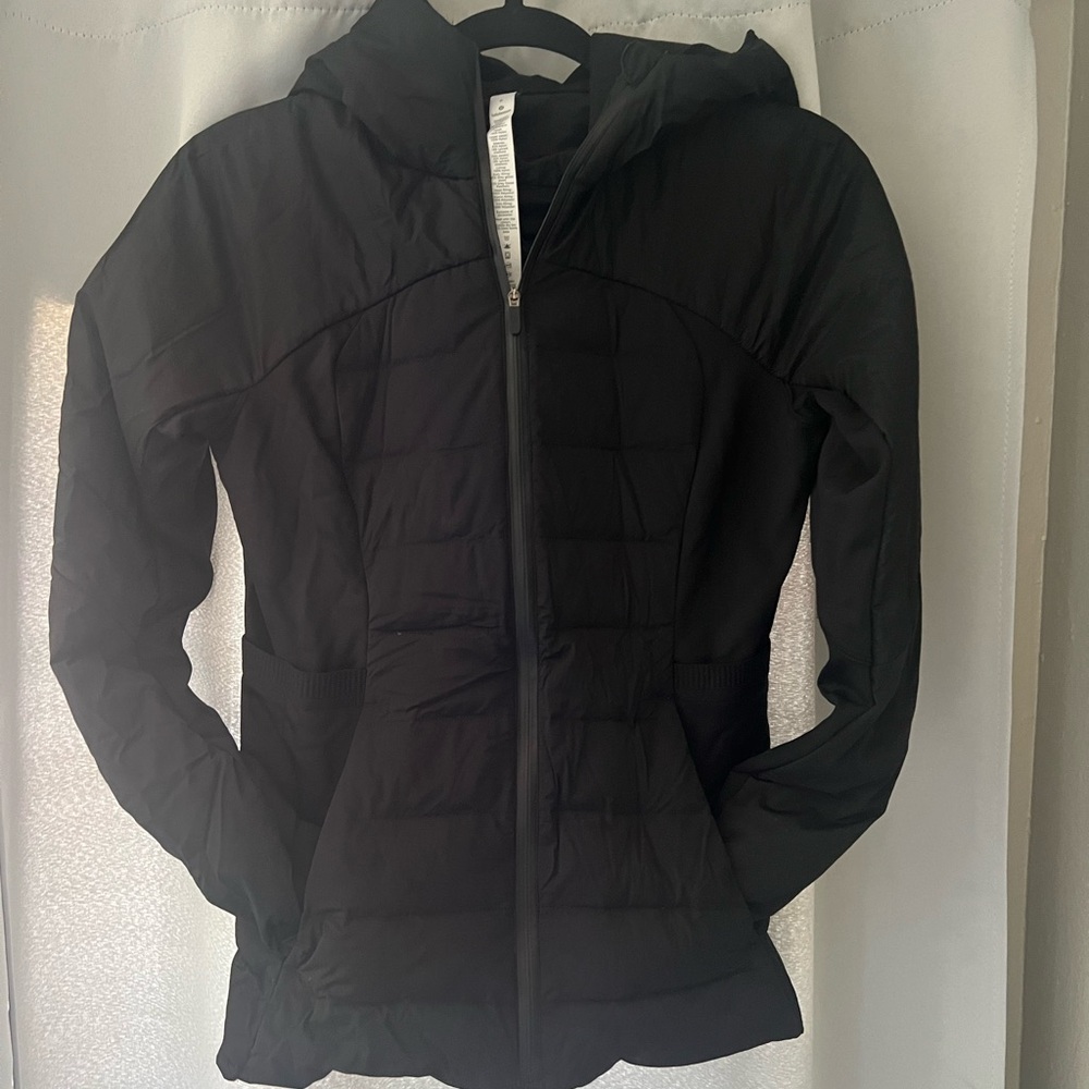 Lululemon Women's Black Hooded Jacket